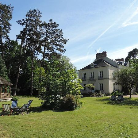 Bed and Breakfast Cèdre et Charme Saint-Branchs Esterno foto