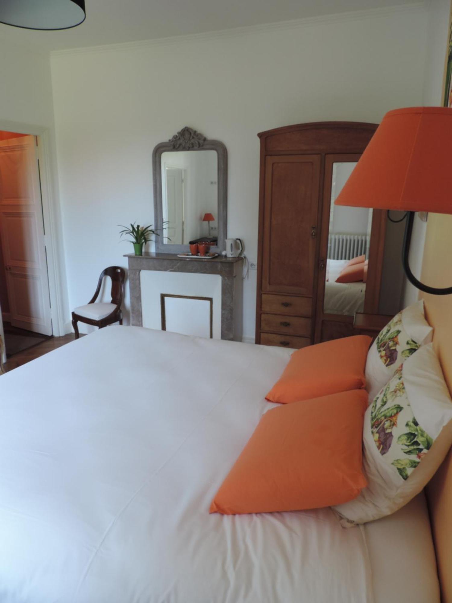Bed and Breakfast Cèdre et Charme Saint-Branchs Esterno foto