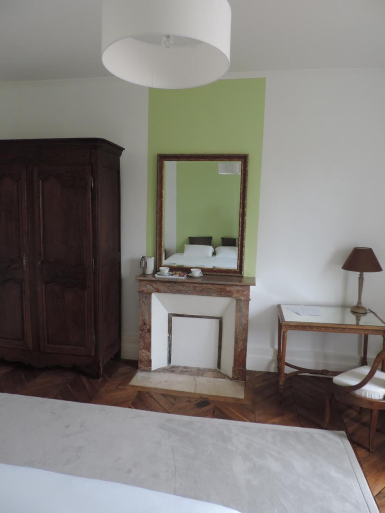 Bed and Breakfast Cèdre et Charme Saint-Branchs Esterno foto
